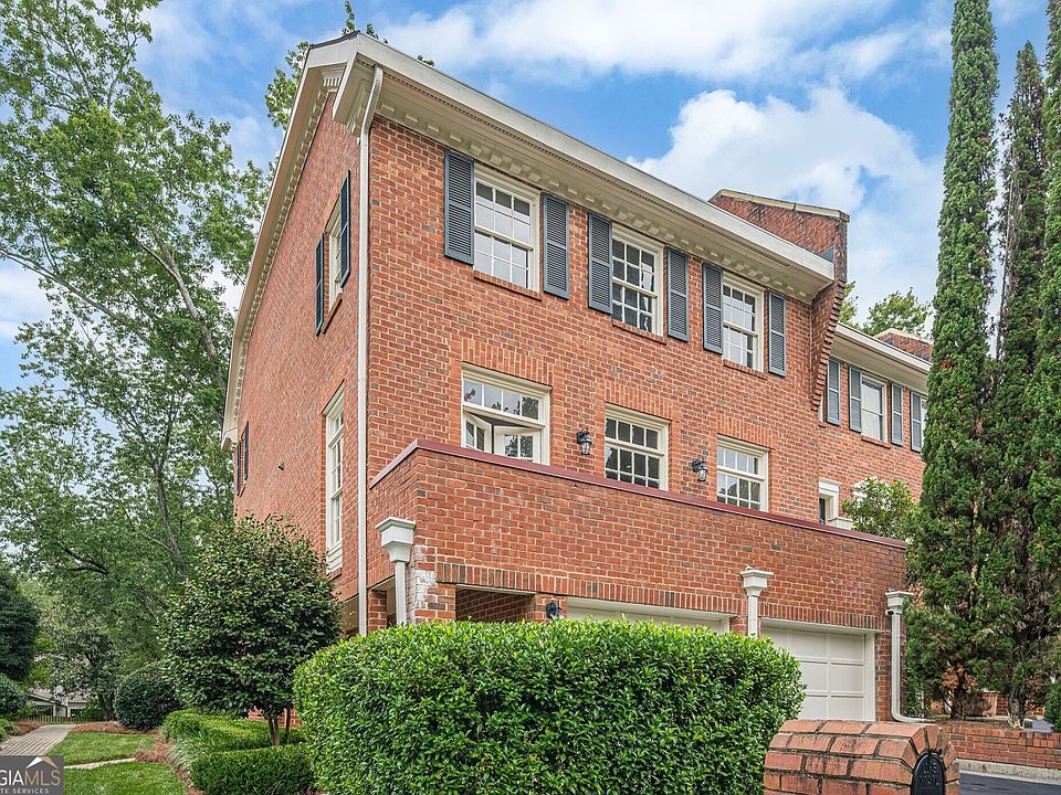 1st image of 420 Jefferson Cir