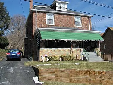 2717 Almora St photo 1