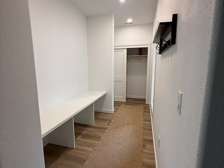 382 Taylor St — Photo 12