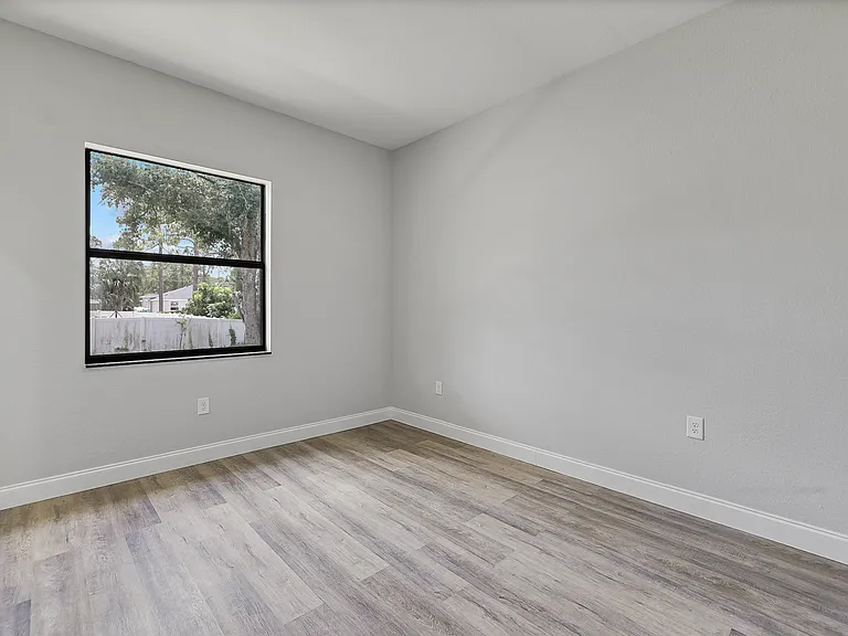 4723 29th St SW — Photo 15