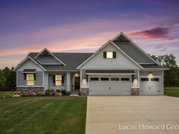 4908 Prairie River Dr, Grand Rapids, MI 49512