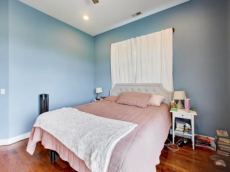 2342 W North Ave #401 — Photo 10