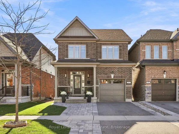 30 Doctor Archer Dr, Scugog, ON L9L 0A9