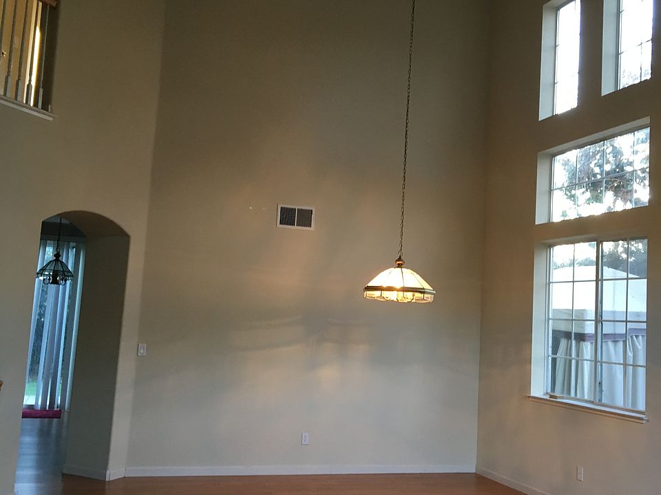 Dining leading to kitchen