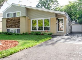 9545 Kedvale Ave, Skokie, IL