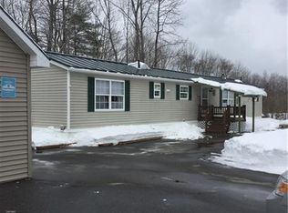 18 Hardscrabble Ln, Fairfield, ME 04937
