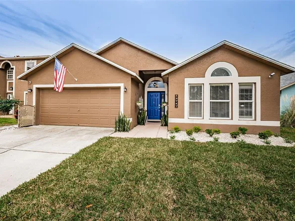 12717 Kings Lake Dr, Gibsonton, FL 33534