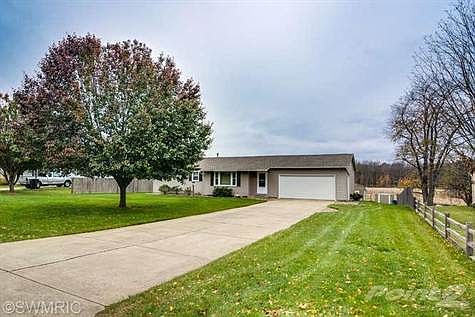 1st image of 1114 Marshlyn Dr