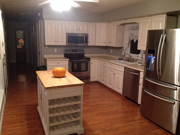 5th image of 978 Southern Hills Dr