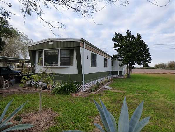 1st image of 419 N Illinois Cir