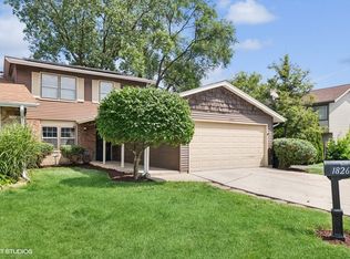 1826 Windsor Ct, Downers Grove, IL 60516