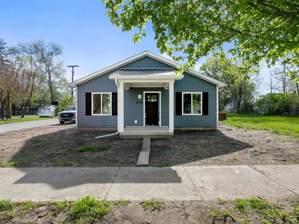 214 N Brookfield St, South Bend, IN 46628
