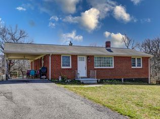84 Barbour Dr, Forest, VA 24551