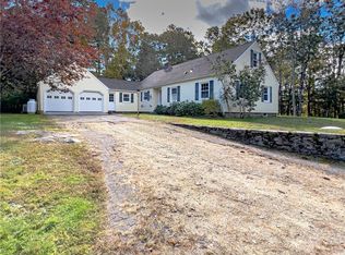 190 Harmony Rd, Scituate, RI 02857