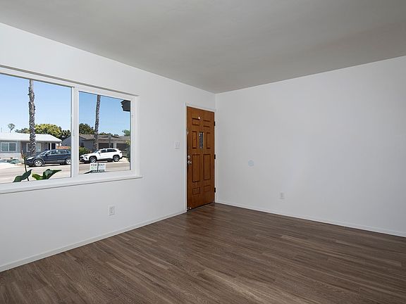 4th image of 3031 Luna Ave #0