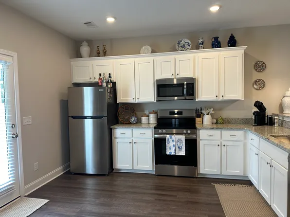 101 Veranda Ln, Statesboro, GA 30458