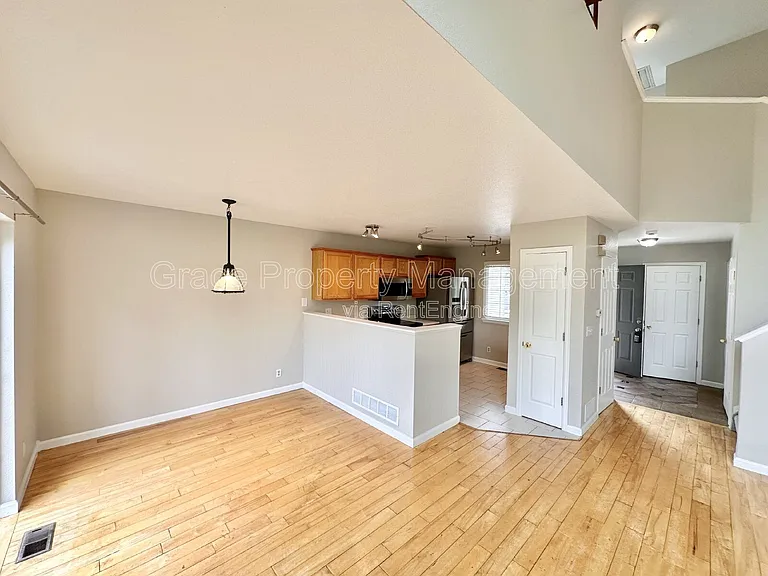2269 E 103rd Ave — Photo 5
