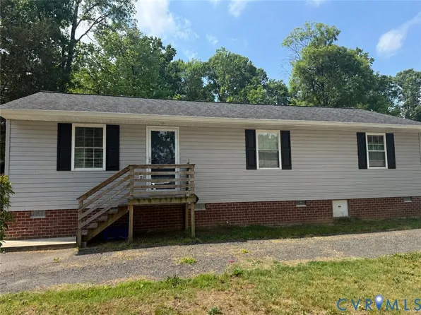 652 S Taylor St, Ashland, VA 23005