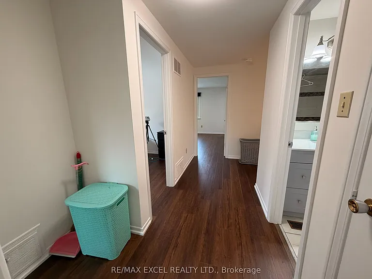 50 Shootfield Cres — Photo 22