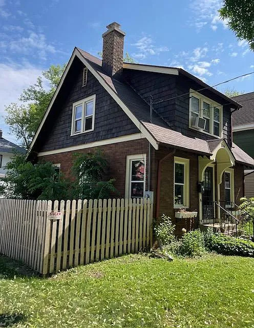 Mound St, Madison — Photo 1