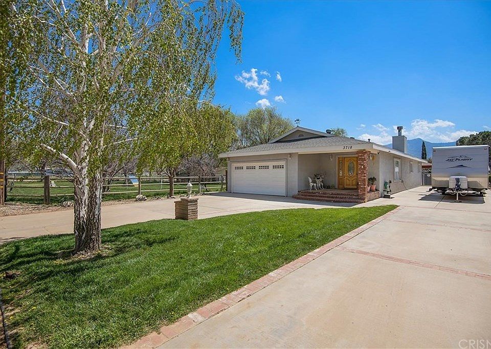 1st image of 3718 Gillespie Ave