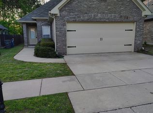 5213 Cottage Cir, Birmingham, AL 35226