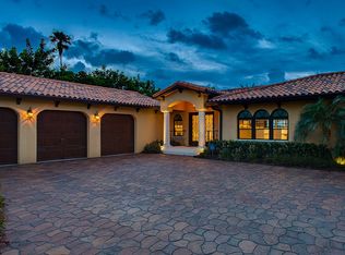 1010 Boca Ciega Isle Dr, Saint Pete Beach, FL 33706