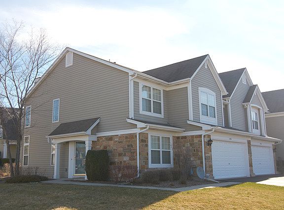 2nd image of 1555 E Baronet Ln