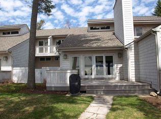 1011 Beach Rd, Harbor Springs, MI 49740