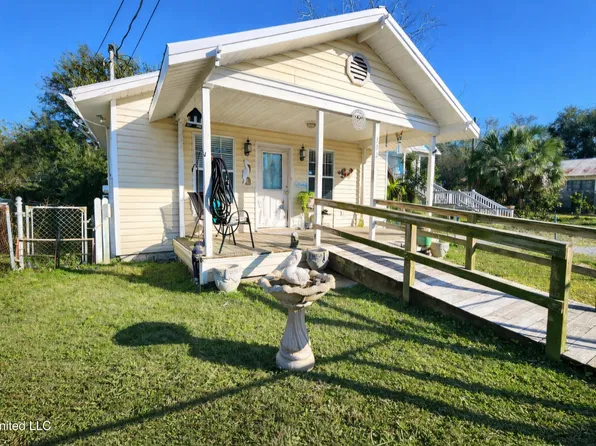 332 Haise St, Biloxi, MS 39530