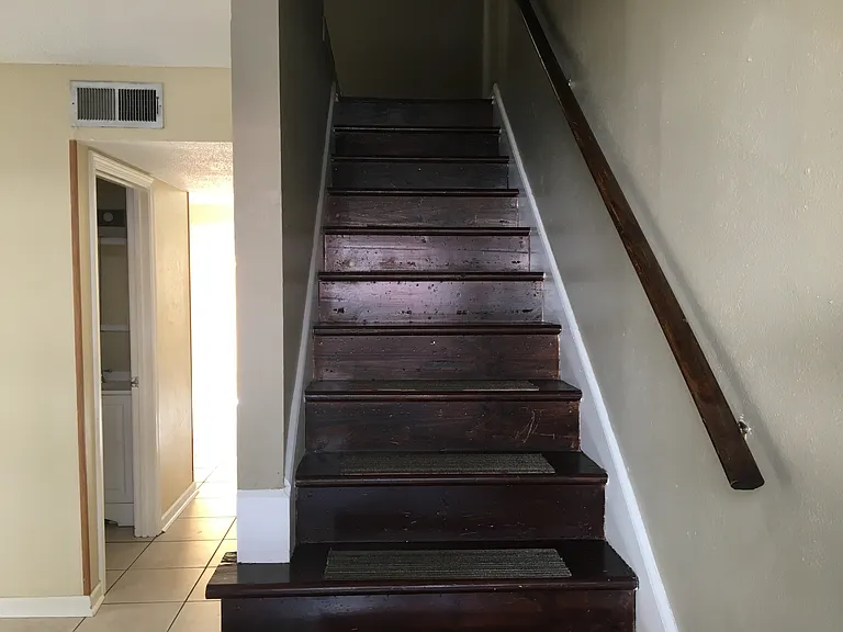1748 Newport Pl #B — Photo 1