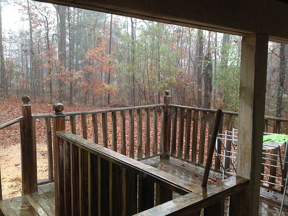 3rd image of 4504 Oak Hill Dr