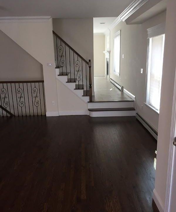 1st image of 115 Santa Monica Ln