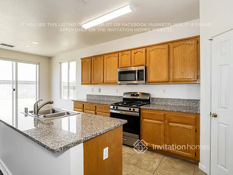 5542 Ravine Ct — Photo 6