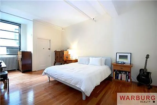 Rented by Warburg | media 1