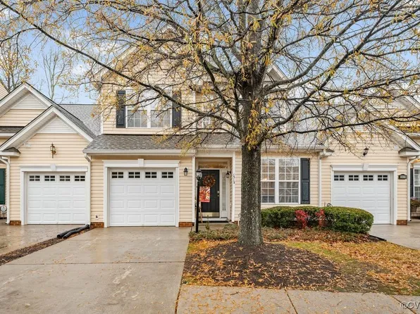 1513 Providence Knoll Dr, North Chesterfield, VA 23236