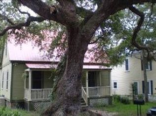 232 N 6th St #N, Fernandina Beach, FL 32034