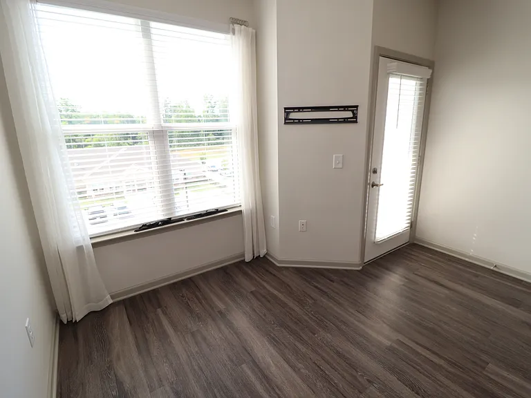 2402 Gathering Square Ct — Photo 13