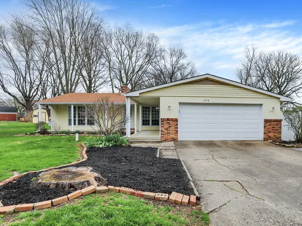 1578 Edgehill Rd, Shelbyville, IN 46176