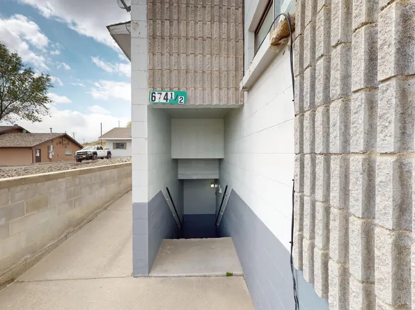 674 1/2 N Cedar St, Elko, NV 89801