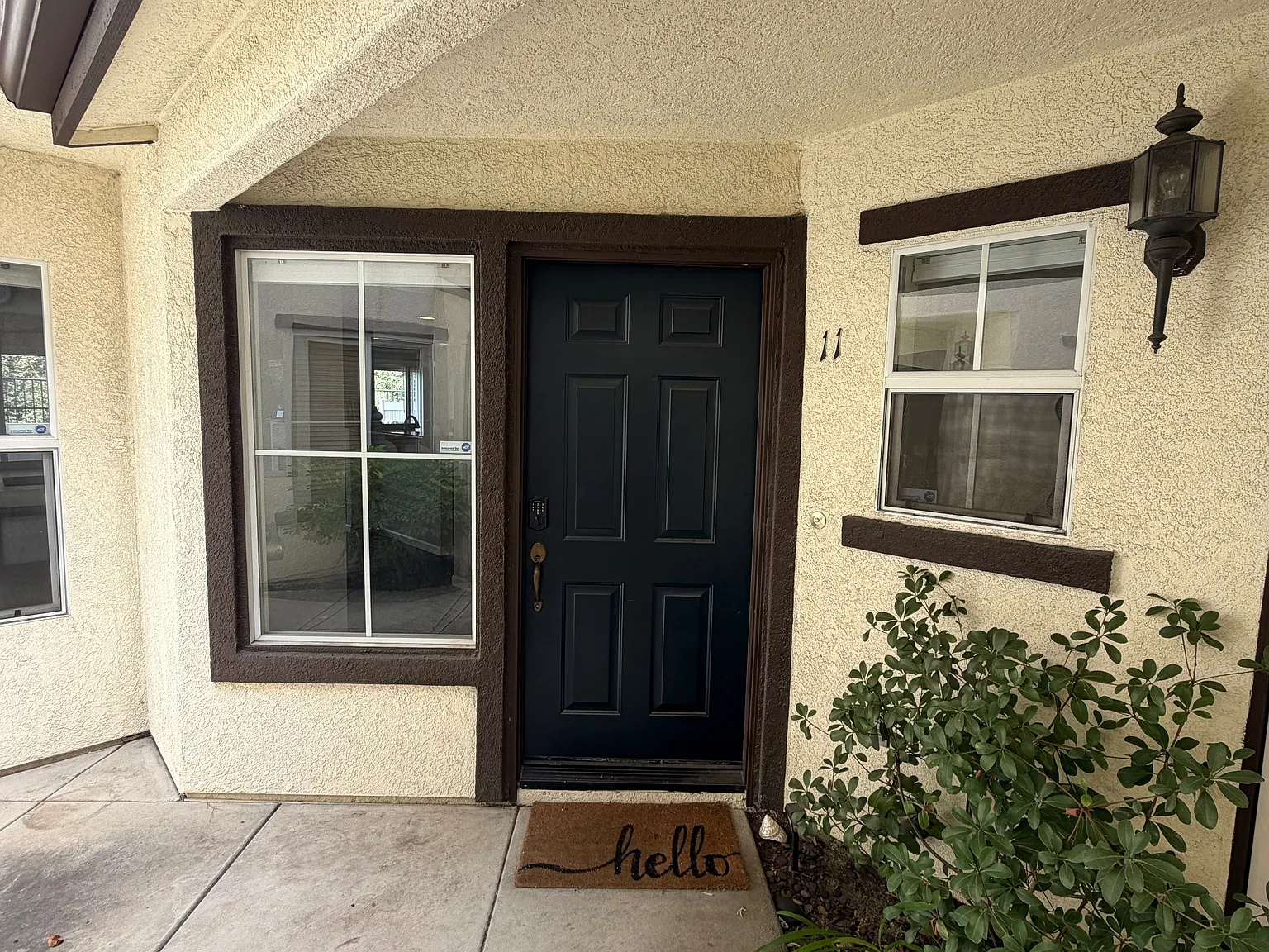 3 bed, 2.5 bath, 1476 sqft, $4,250 — Photo 3