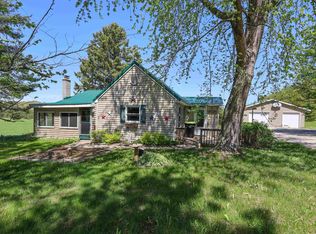 W8106 Meyer Ln, Crivitz, WI 54114