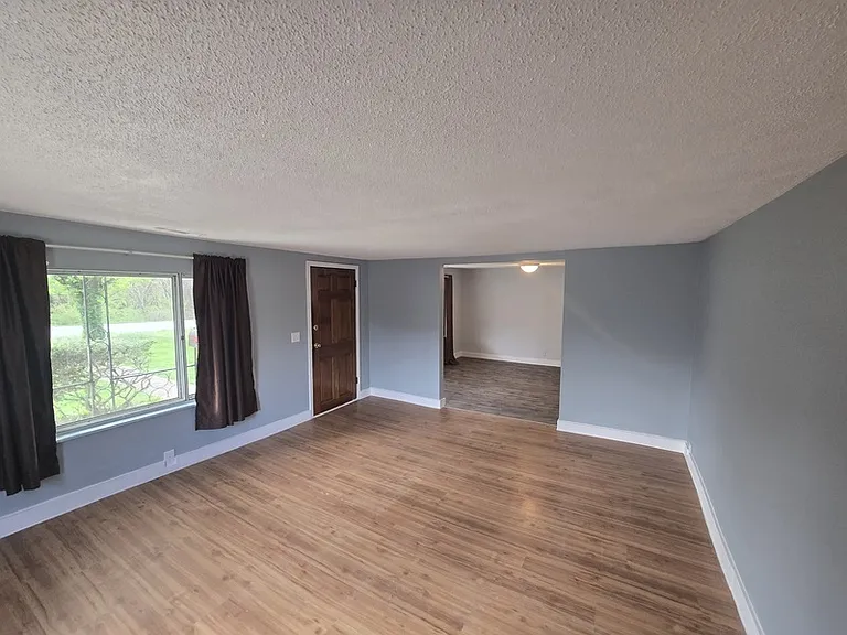 1007 Olsen Ave — Photo 18