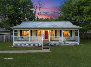 176 Mountain Cove Dr, Mooresburg, TN 37811