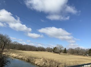 95 N Pattonsburg Rd, Toluca, IL 61369