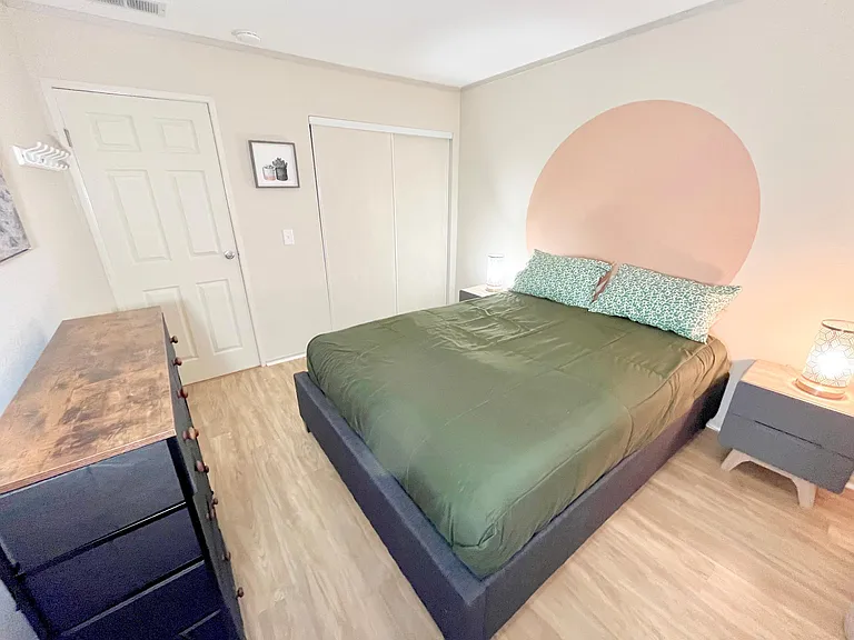 2860 N Los Felices Rd #100 — Photo 11