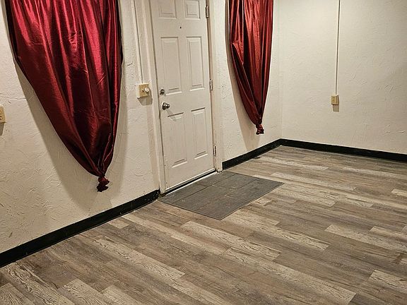 2nd image of 1123 Rose Ct NW #3