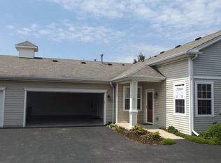 13084 W Pennsylvania Ave, Huntley, IL 60142