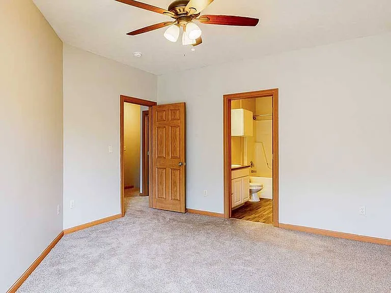Stone Creek Villas — Photo 106