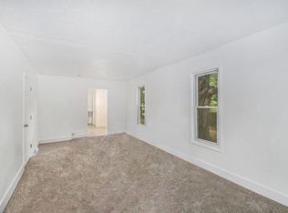 517 Regent St, Lansing, MI 48912